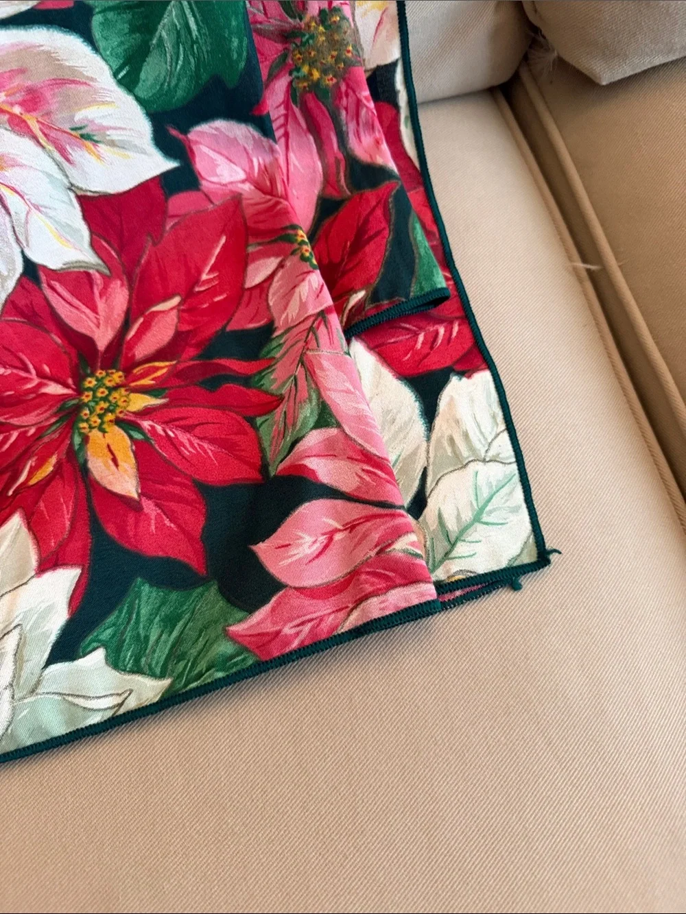 Unbranded beautiful tablecloth